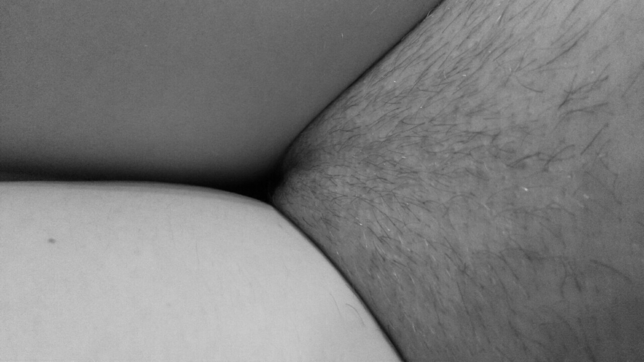 Likes To Feel Pain Redhead