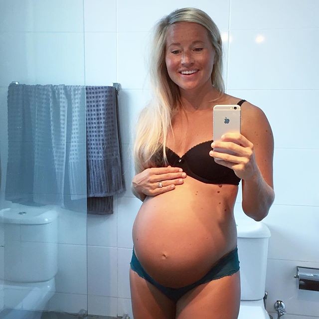 Fit Blonde Scandanavian Preggo