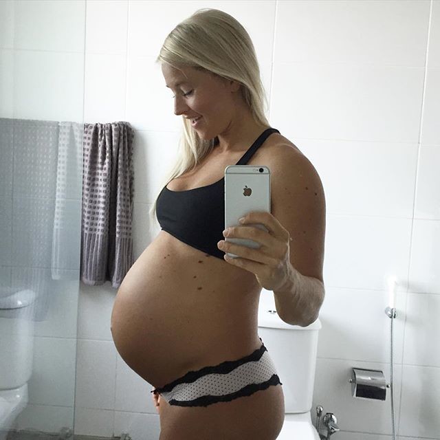 Fit Blonde Scandanavian Preggo