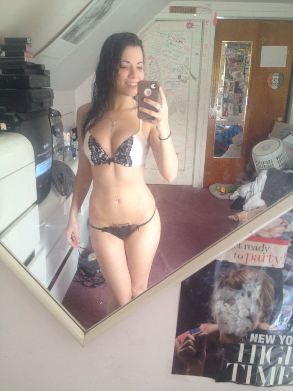 Tight Bod Weed Loving Cutie Lez