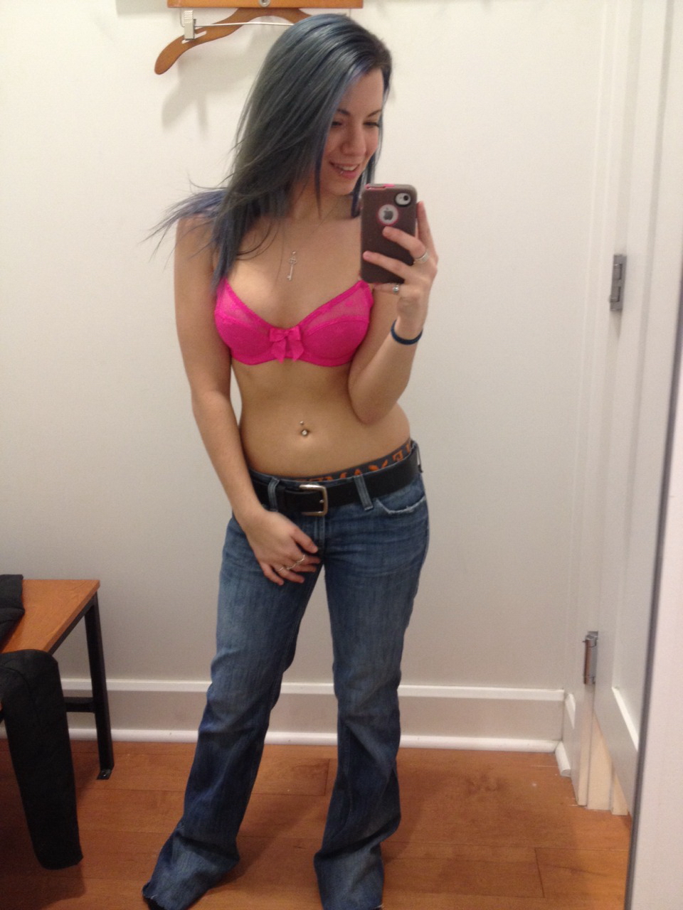 Tight Bod Weed Loving Cutie Lez