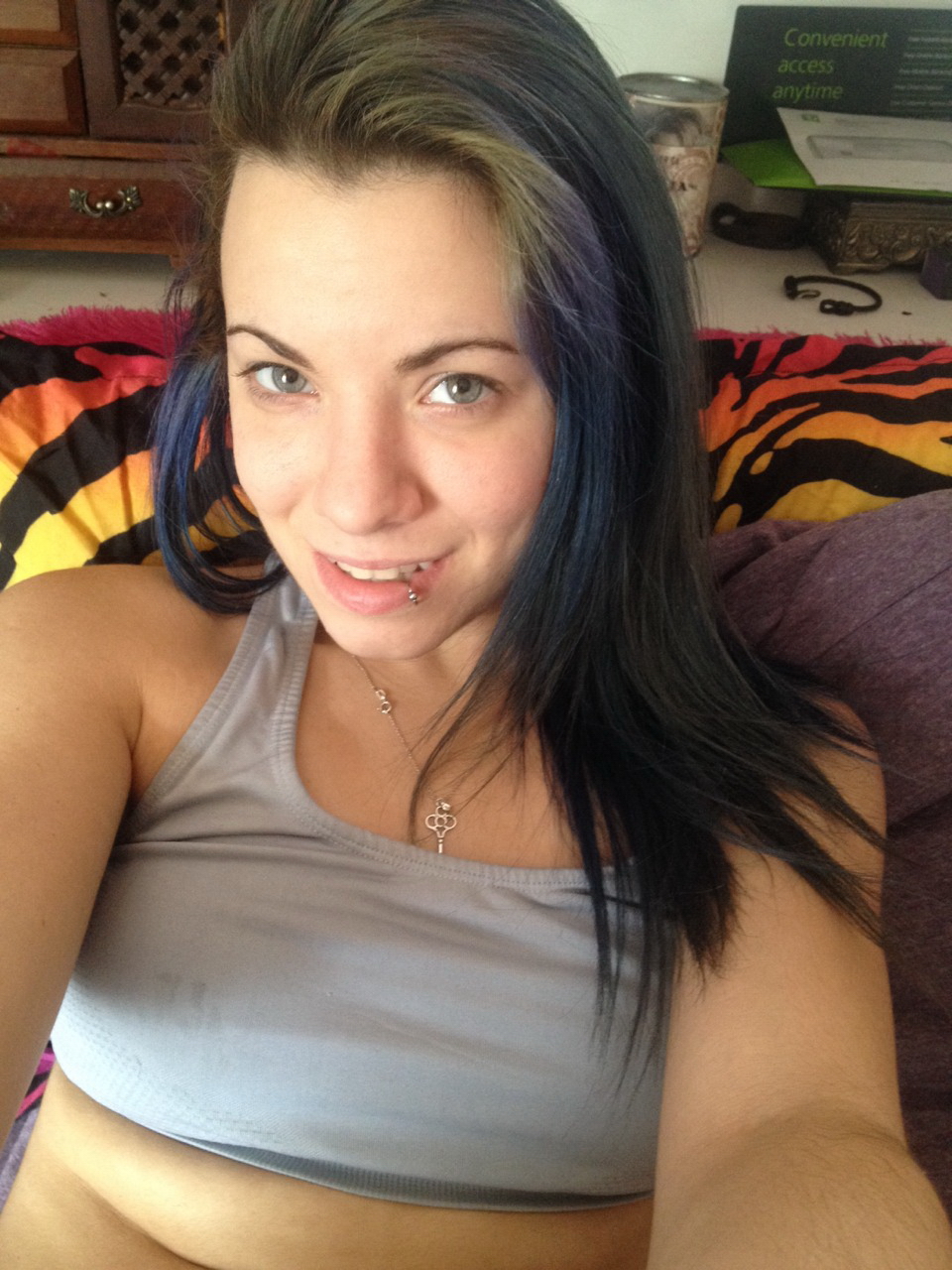 Tight Bod Weed Loving Cutie Lez