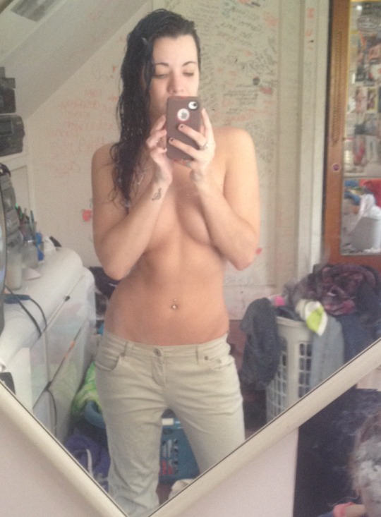 Tight Bod Weed Loving Cutie Lez