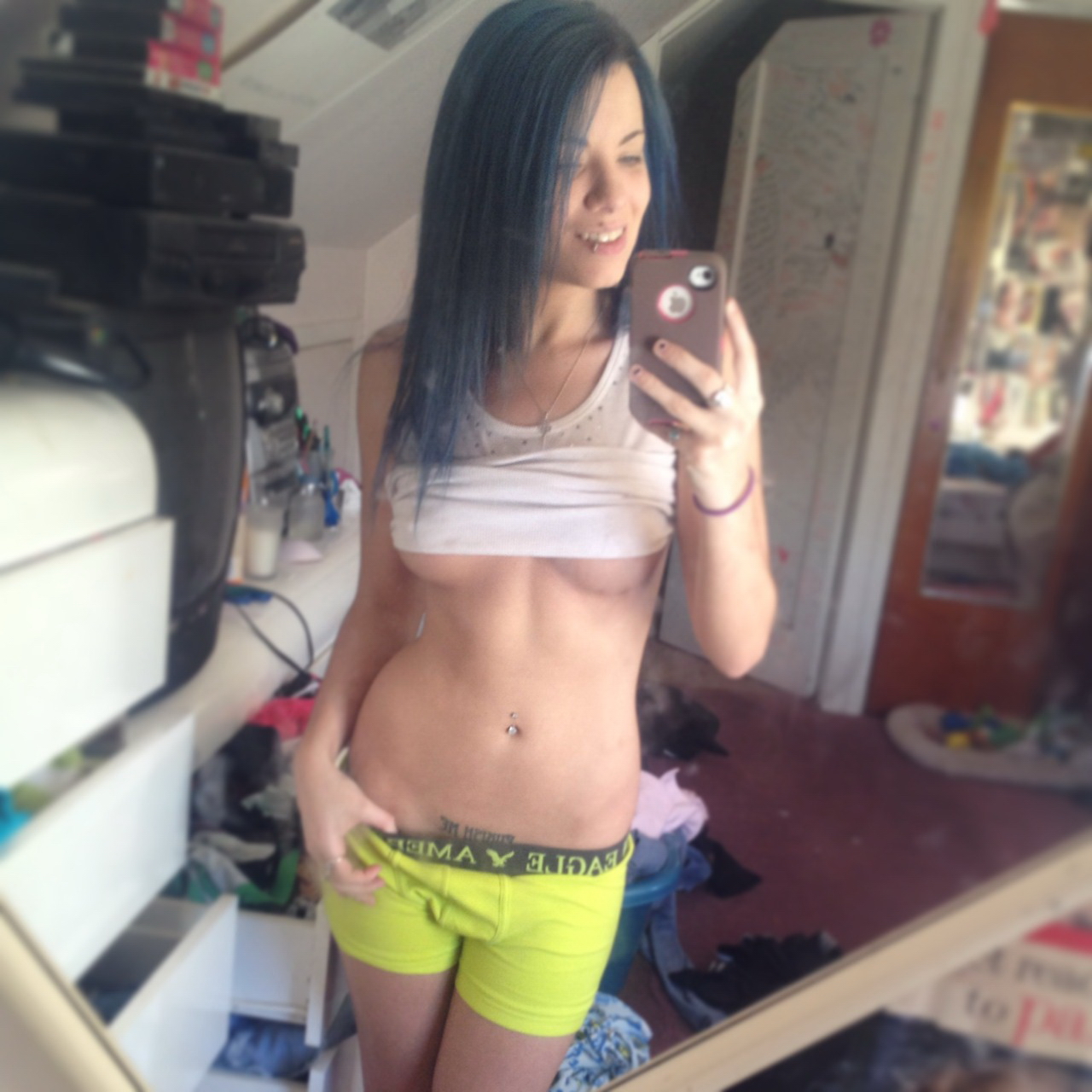 Tight Bod Weed Loving Cutie Lez