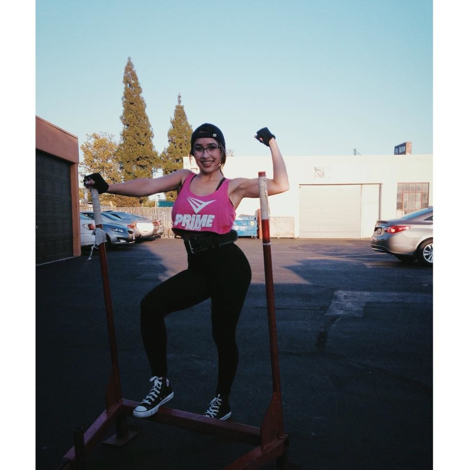 Huge Tits Fit Babe Elizabeth Pelayo