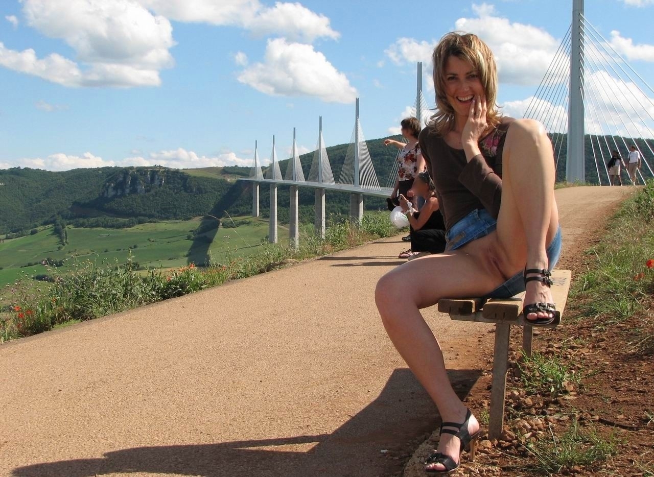 Nothing To Be Shy About Blonde MILF