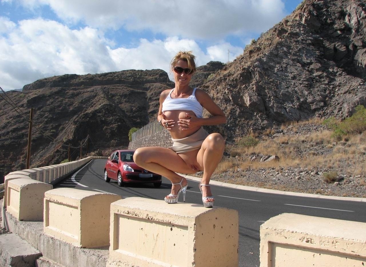 Nothing To Be Shy About Blonde MILF