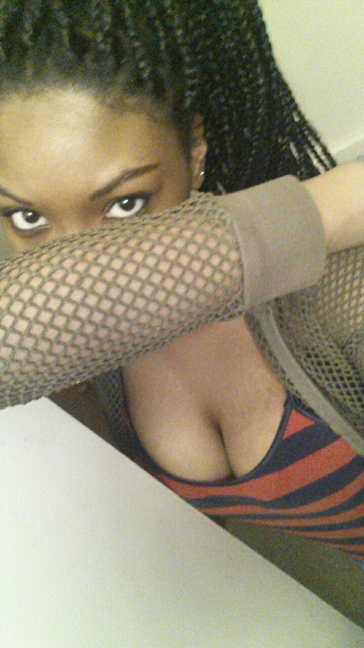 Big Breasted Ebony Selfies