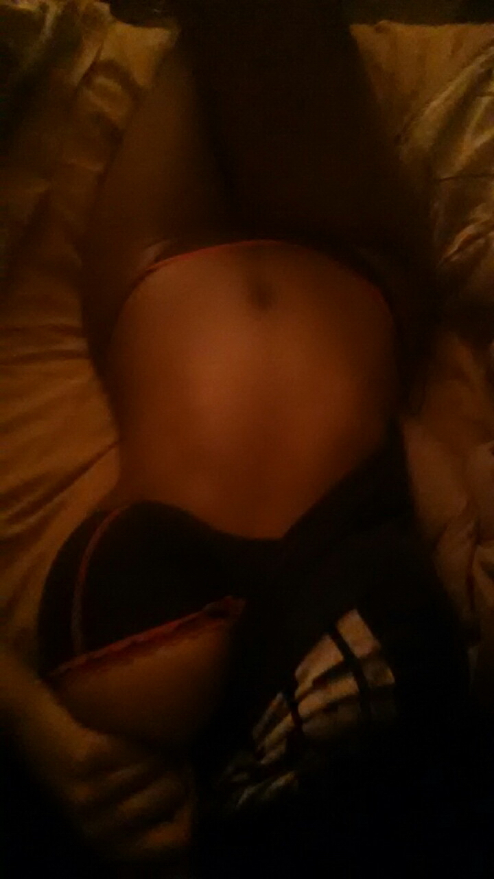 Big Breasted Ebony Selfies