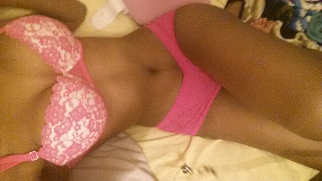 Big Breasted Ebony Selfies
