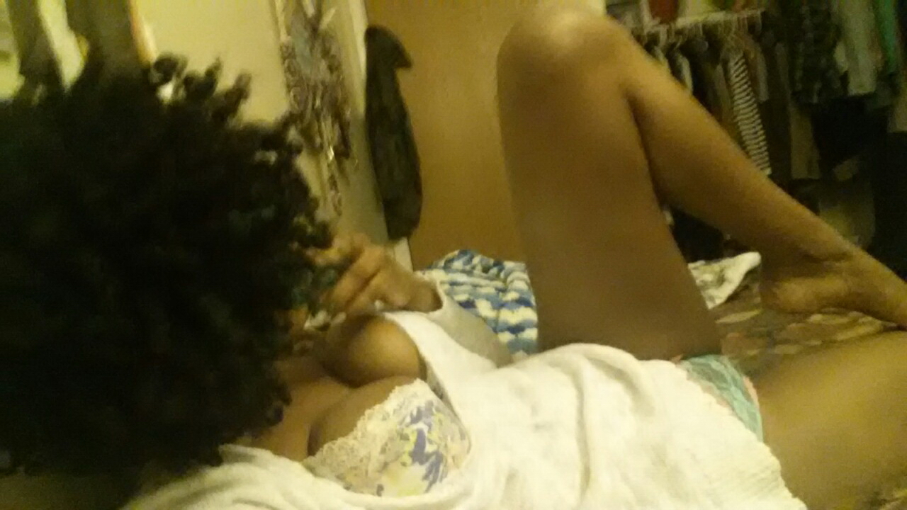 Big Breasted Ebony Selfies