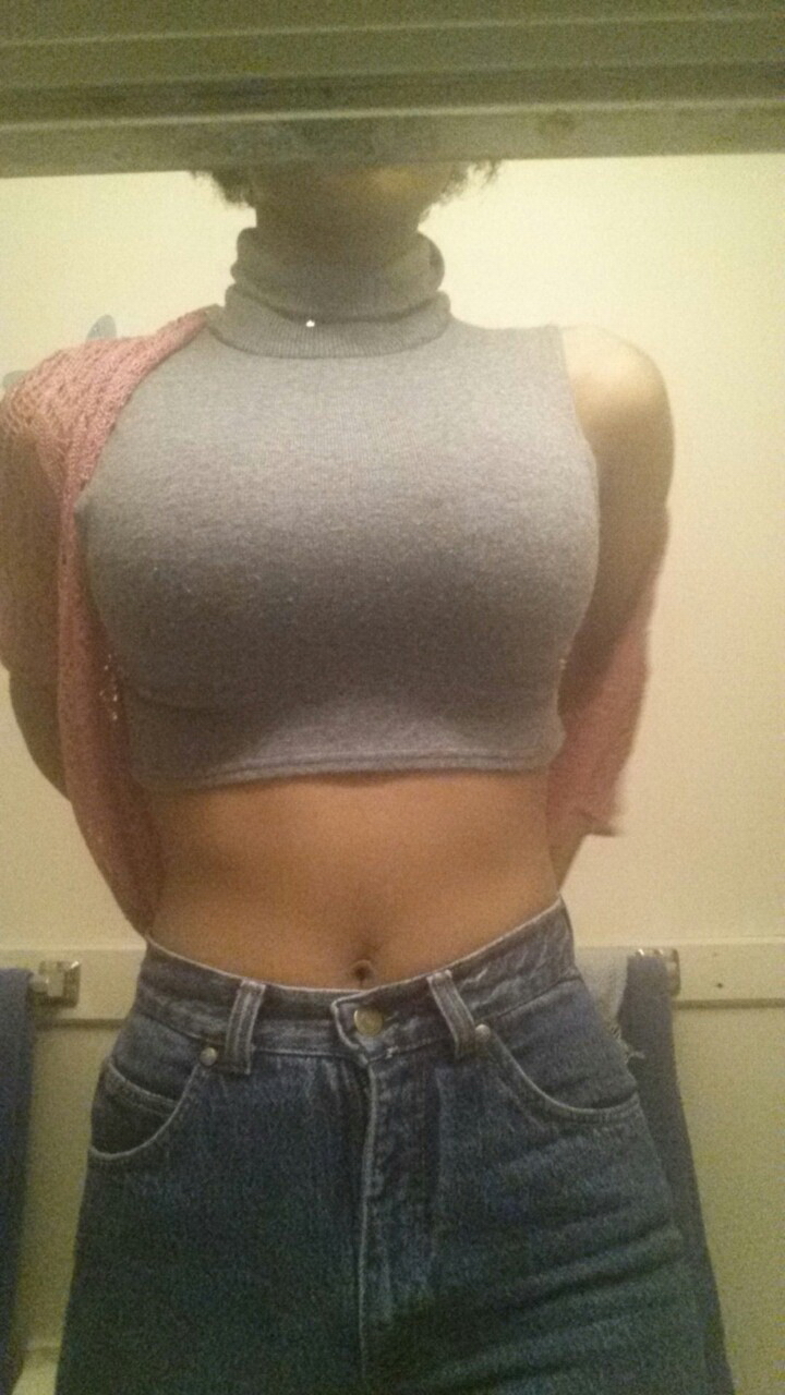 Big Breasted Ebony Selfies