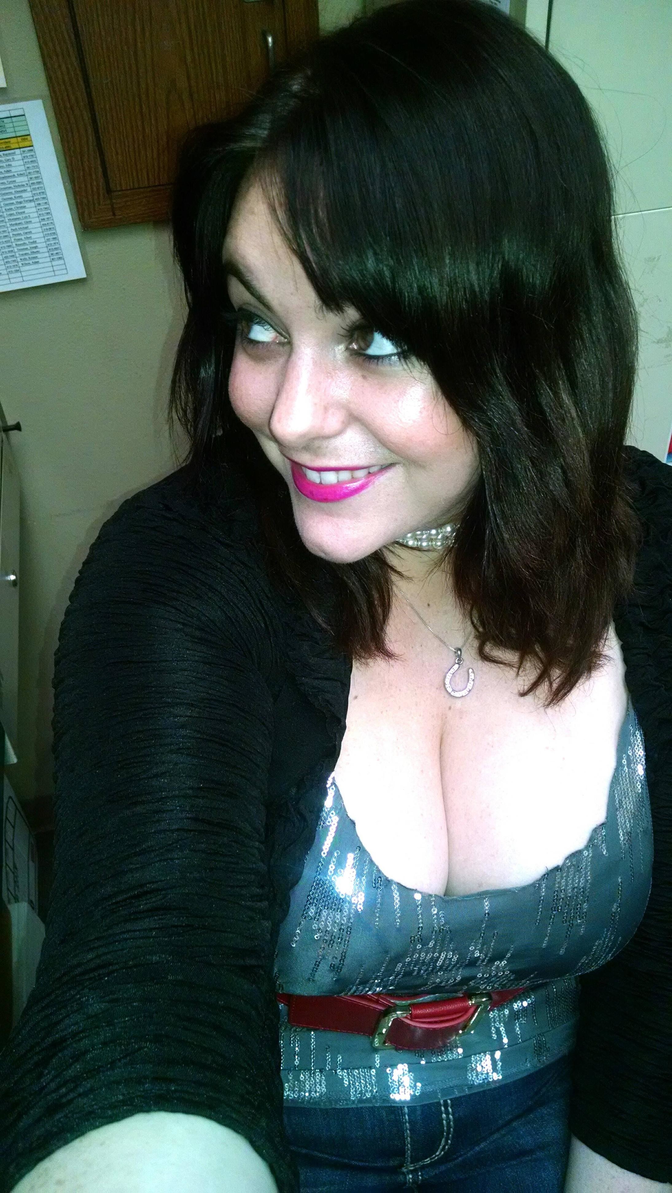 Pretty Brunette Enormous Naturals Wow