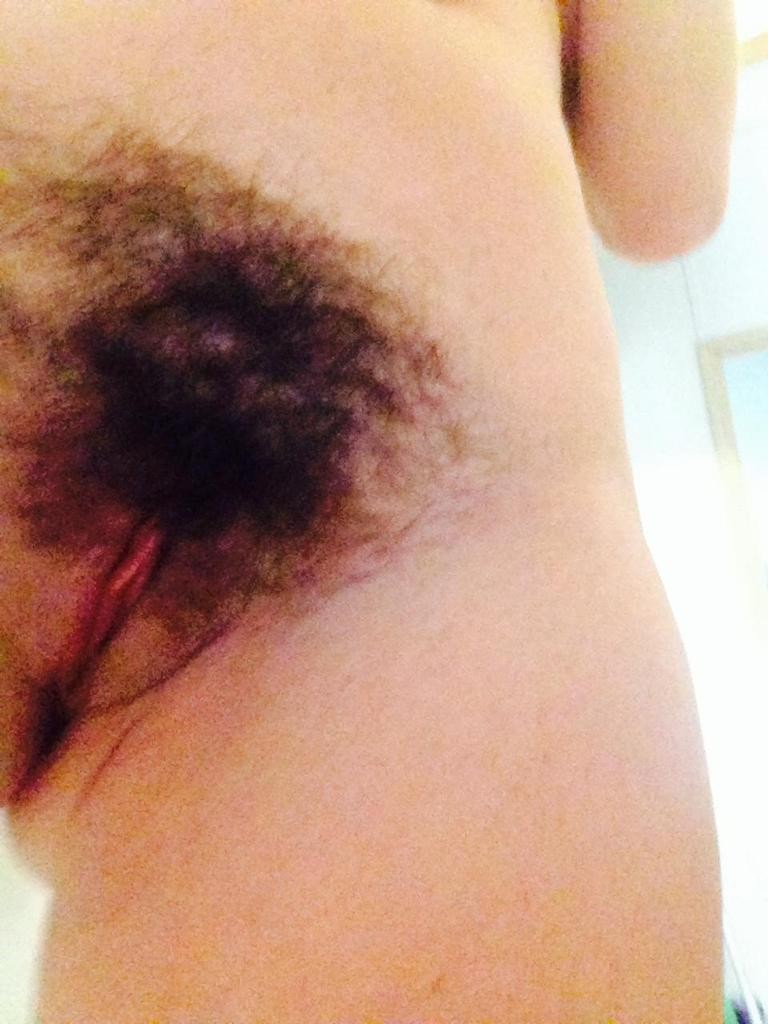 Horny Sexy MILF Selfie Hotness