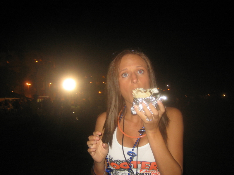 Hooters Girls Uncensored