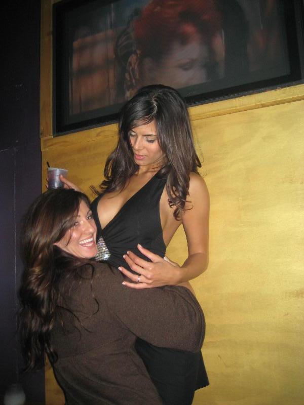 Hooters Girls Uncensored