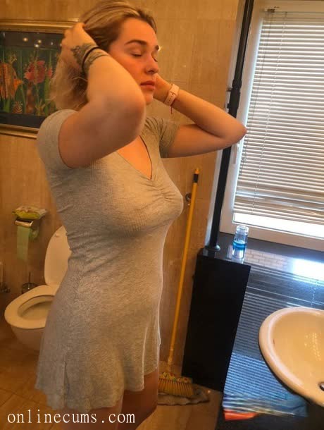 Analized Eva Stone, Victoria Clockwork, Yara Phoenix