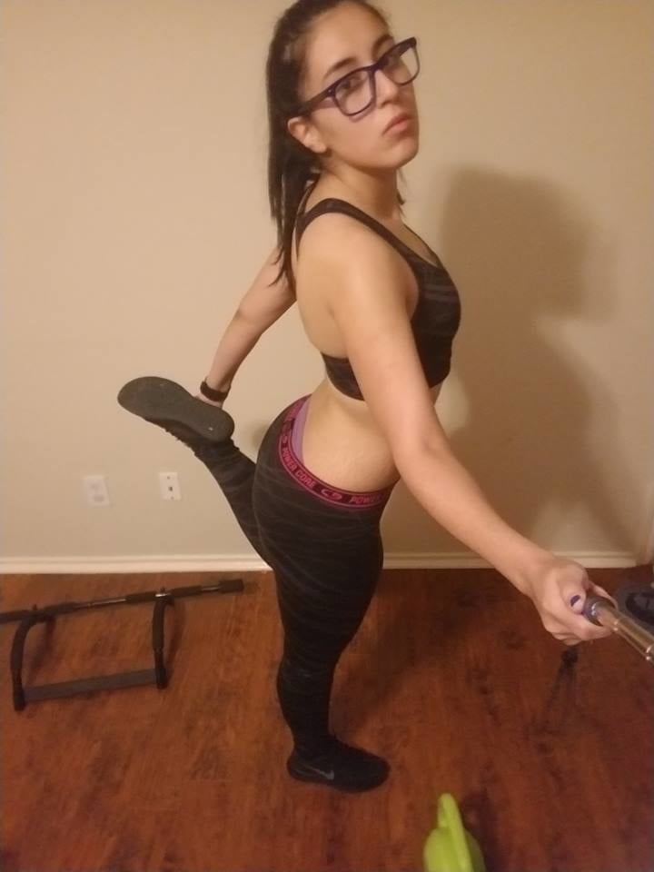 NRI Hot Girl 470 Pics