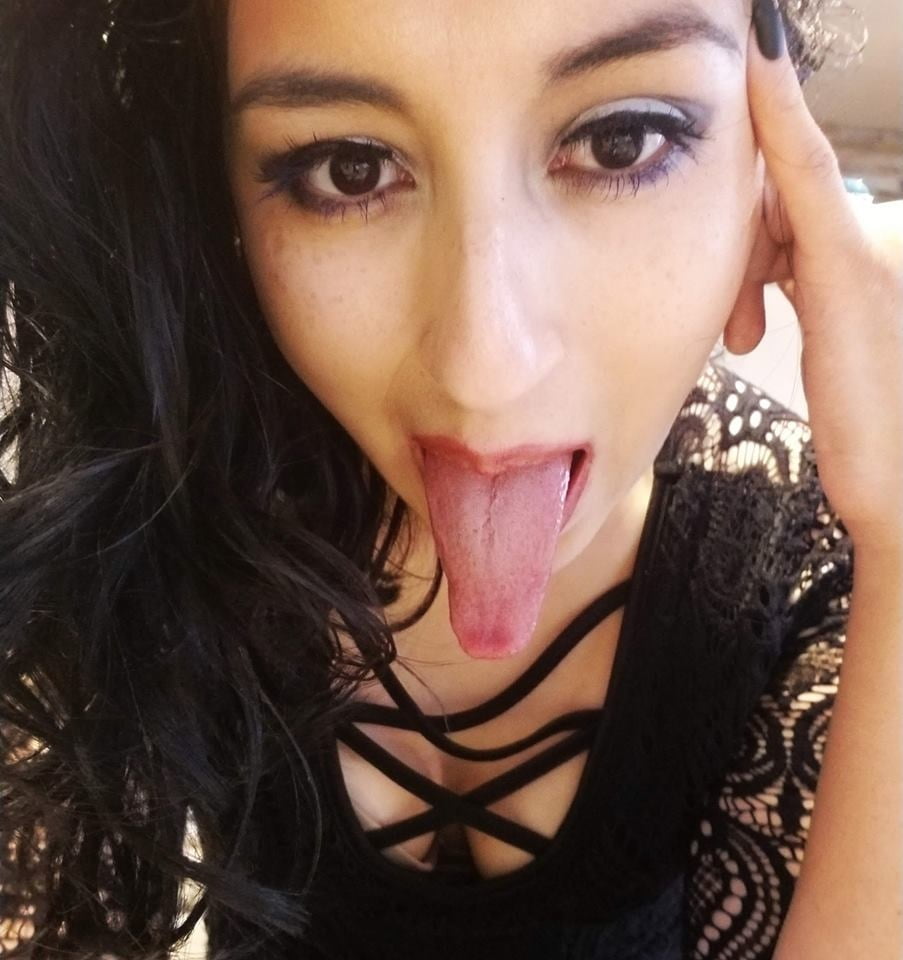 NRI Hot Girl 470 Pics