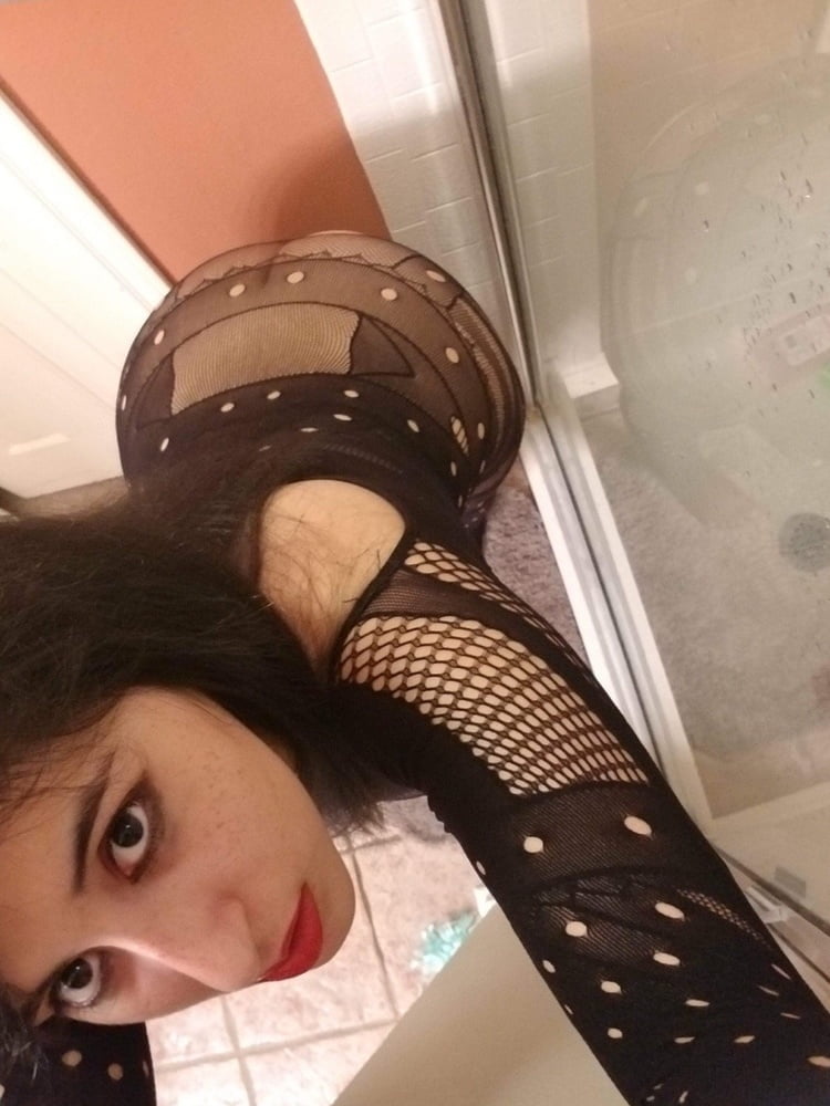 NRI Hot Girl 470 Pics