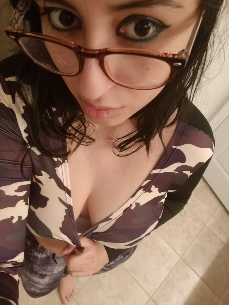 NRI Hot Girl 470 Pics