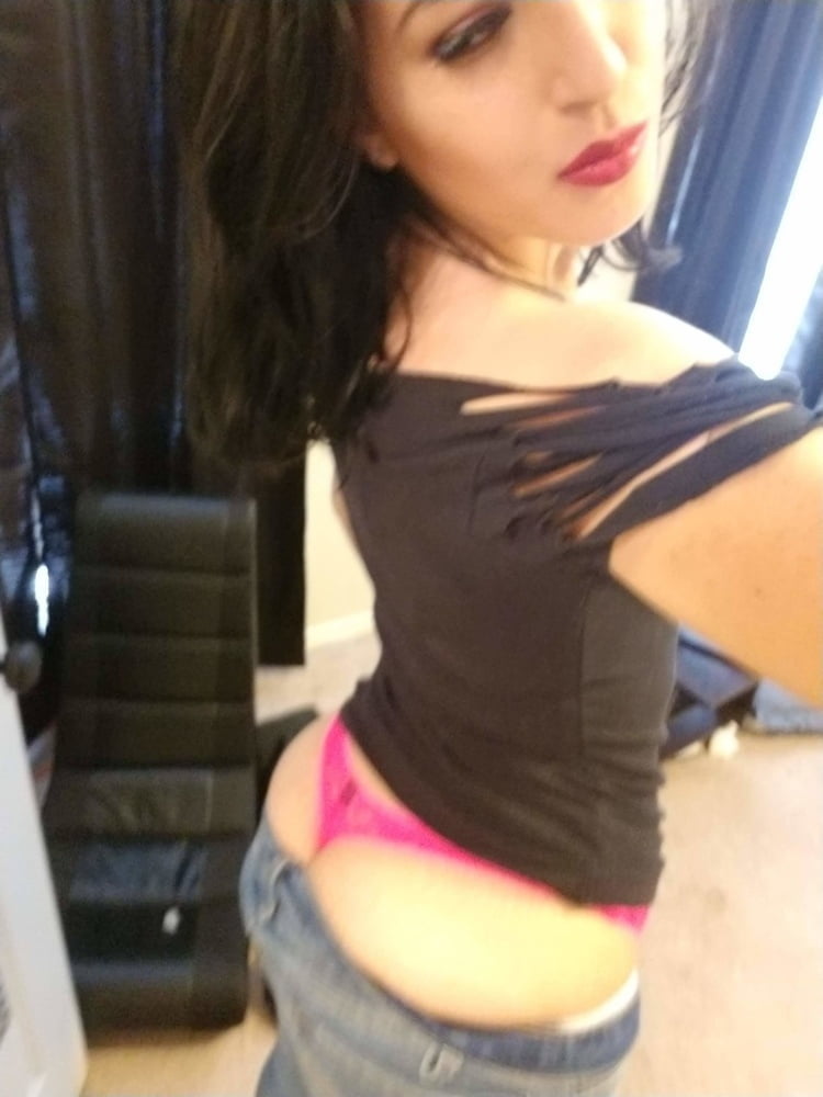 NRI Hot Girl 470 Pics