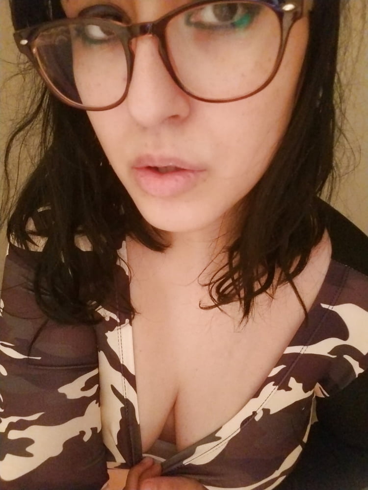 NRI Hot Girl 470 Pics