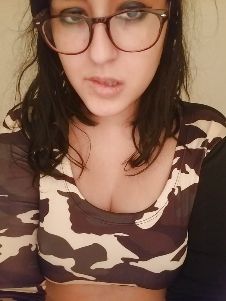 NRI Hot Girl 470 Pics