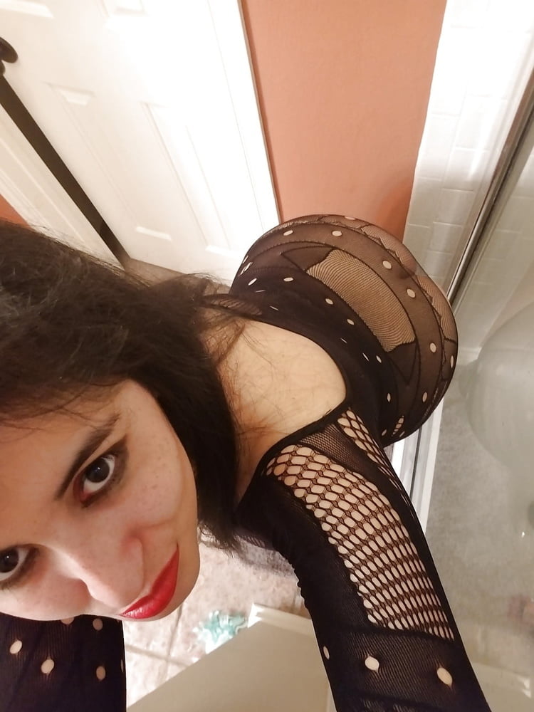 NRI Hot Girl 470 Pics