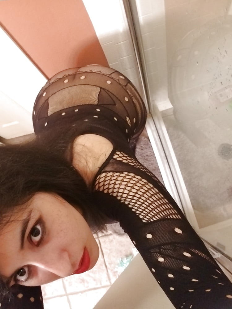 NRI Hot Girl 470 Pics