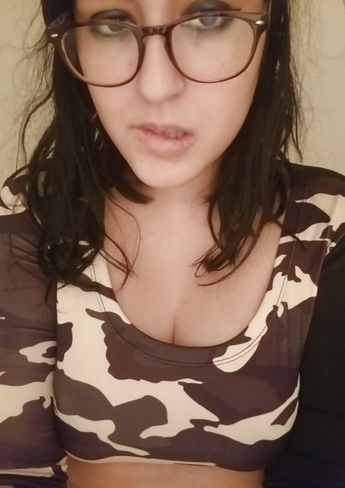 NRI Hot Girl 470 Pics