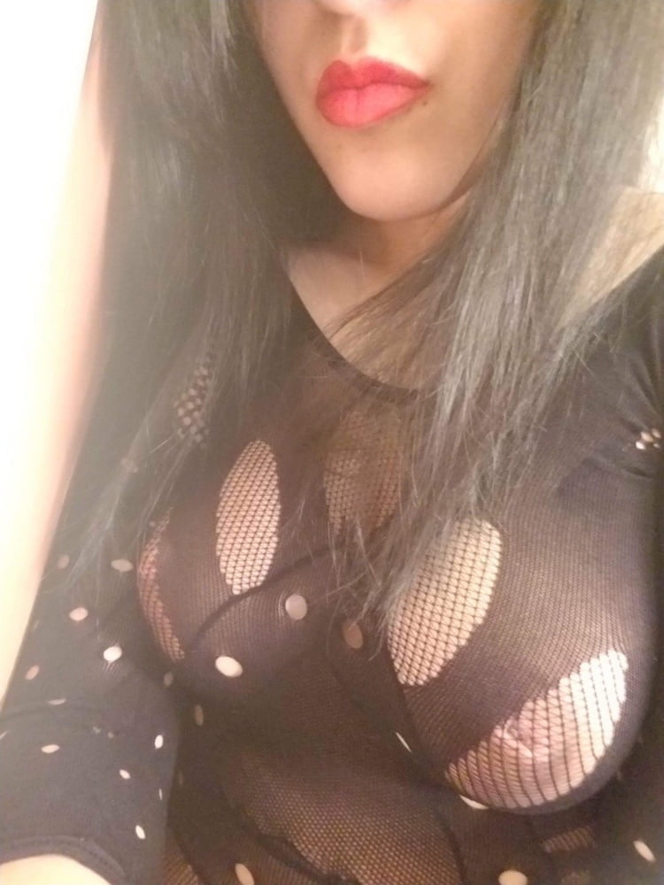 NRI Hot Girl 470 Pics