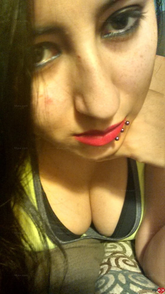 NRI Hot Girl 470 Pics