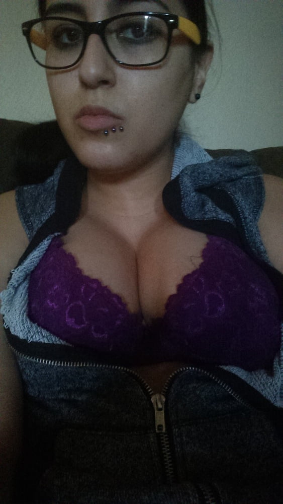 NRI Hot Girl 470 Pics