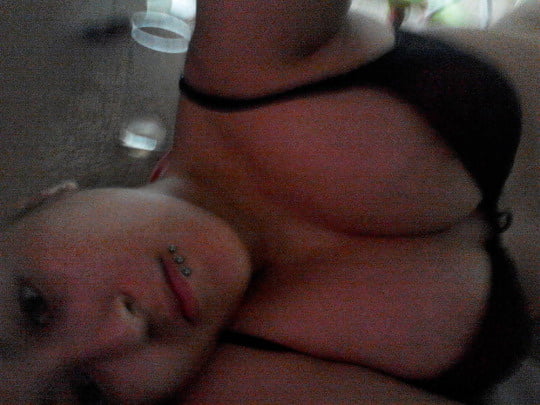 NRI Hot Girl 470 Pics