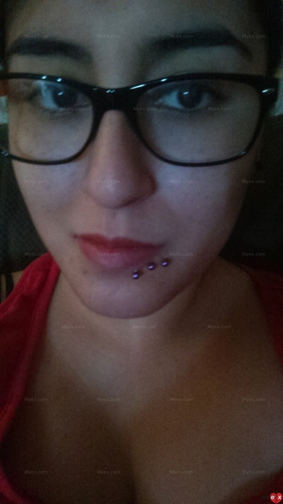 NRI Hot Girl 470 Pics