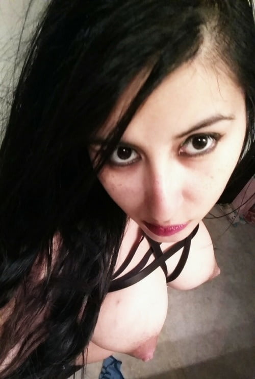 NRI Hot Girl 470 Pics