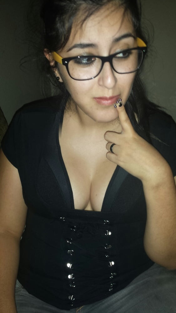 NRI Hot Girl 470 Pics