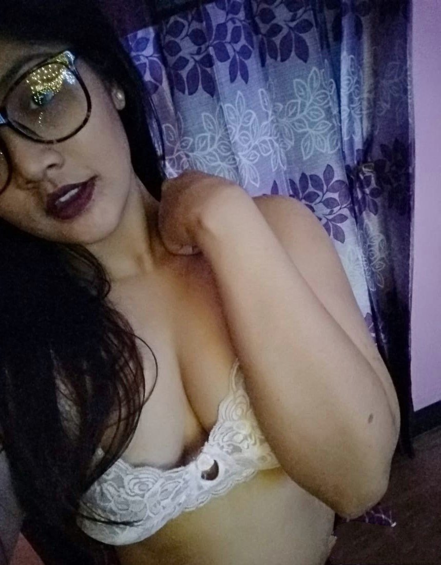 Bengali Chubby College Babe Nude