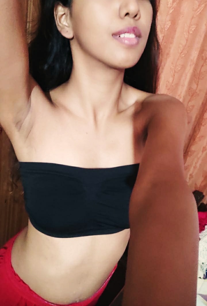 Slim Desi Slut AKA Deepthroat Queen