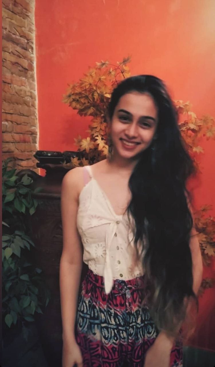 Beautiful Indian Girl Pic