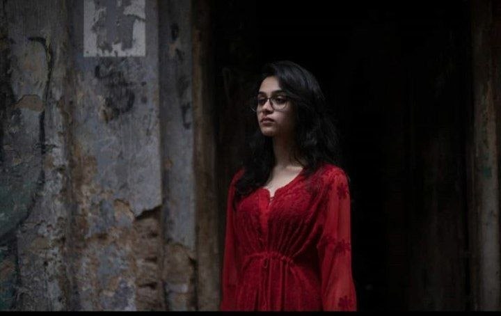 Beautiful Indian Girl Pic