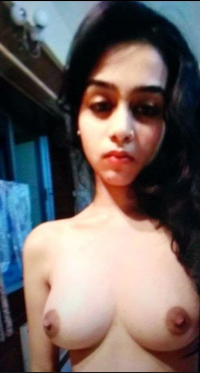 Beautiful Indian Girl Pic