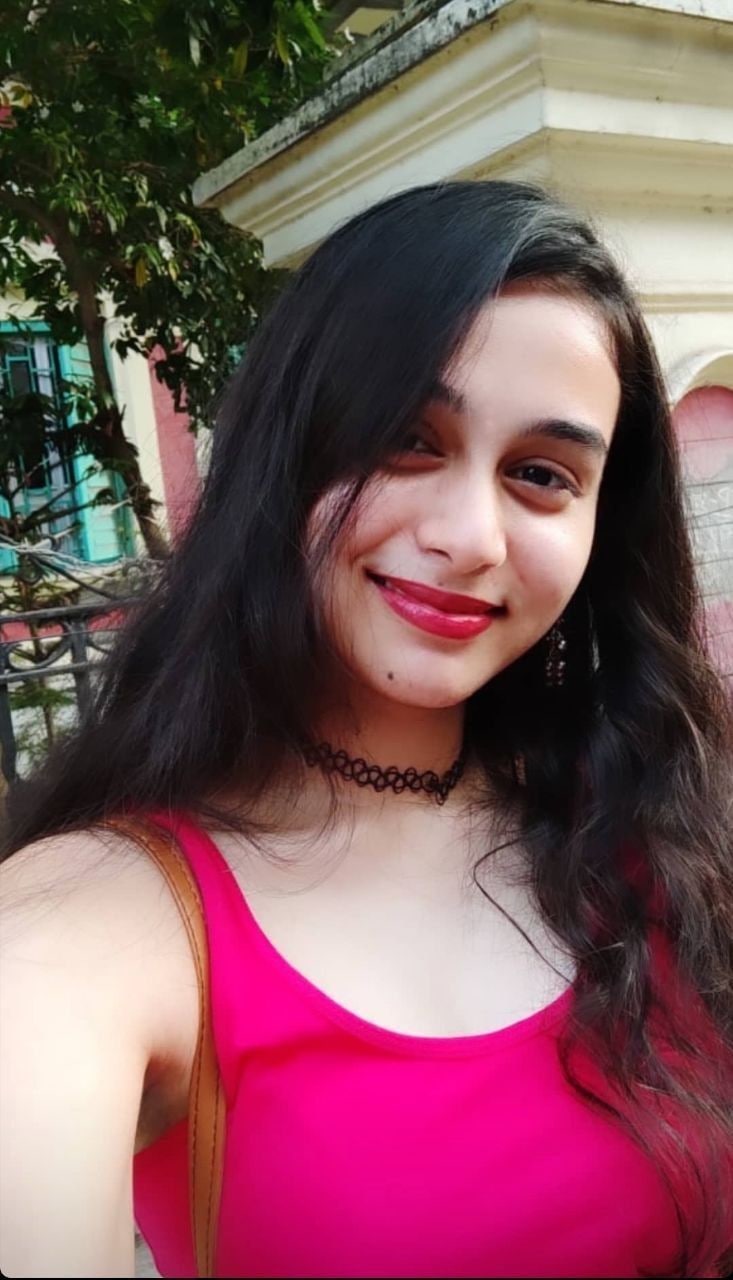 Beautiful Indian Girl Pic