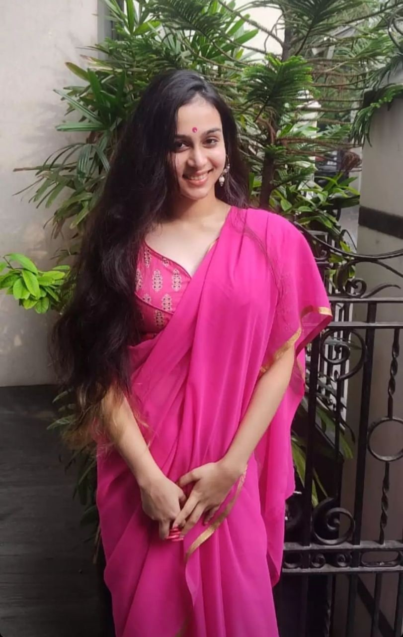 Beautiful Indian Girl Pic