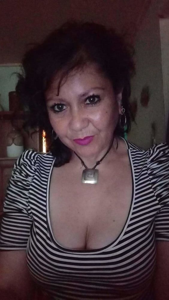 Mature Latina Brazil Mom Milf - arsivizm gallery