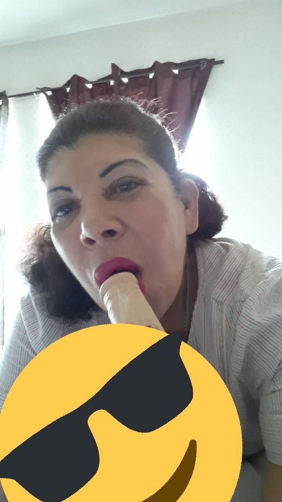 Mature Latina Brazil Mom Milf - arsivizm gallery