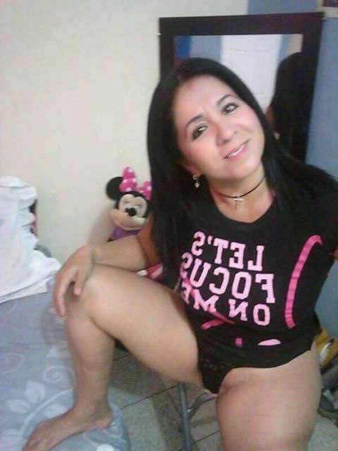 Mature Latina Brazil Mom Milf - arsivizm gallery