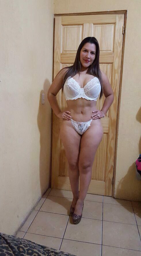 Mature Latina Brazil Mom Milf - arsivizm gallery