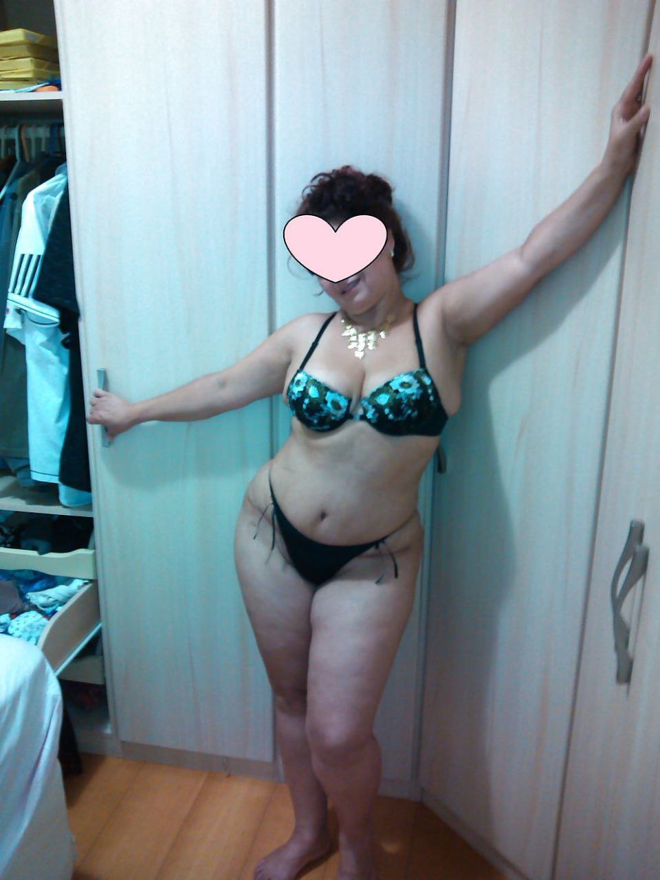 Mature Latina Brazil Mom Milf - arsivizm gallery